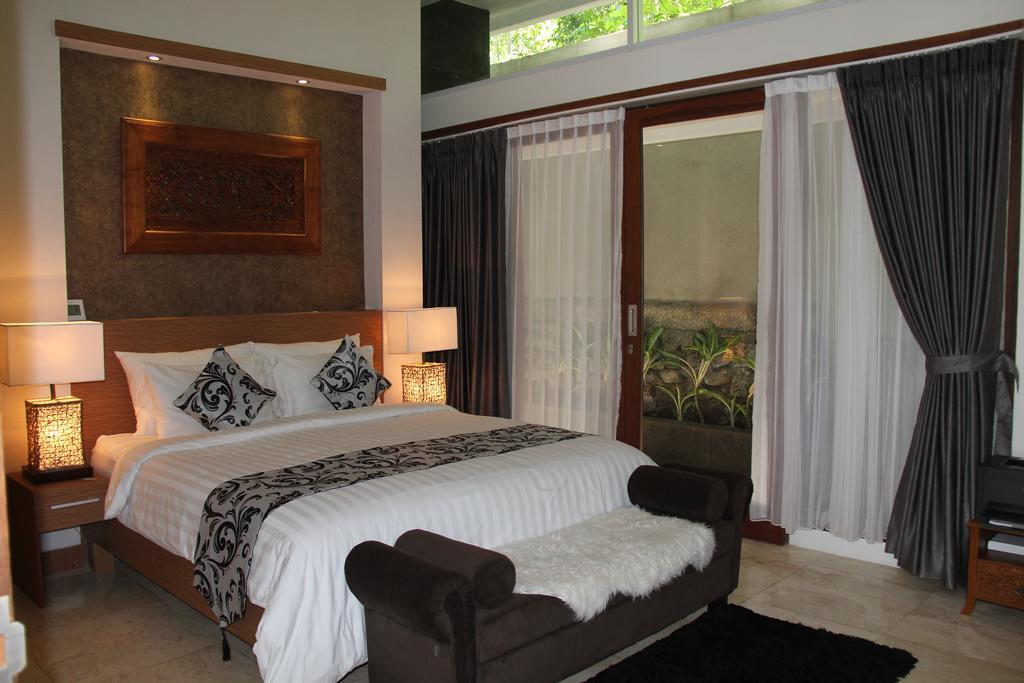 Narvik Villa Lombok Esterno foto