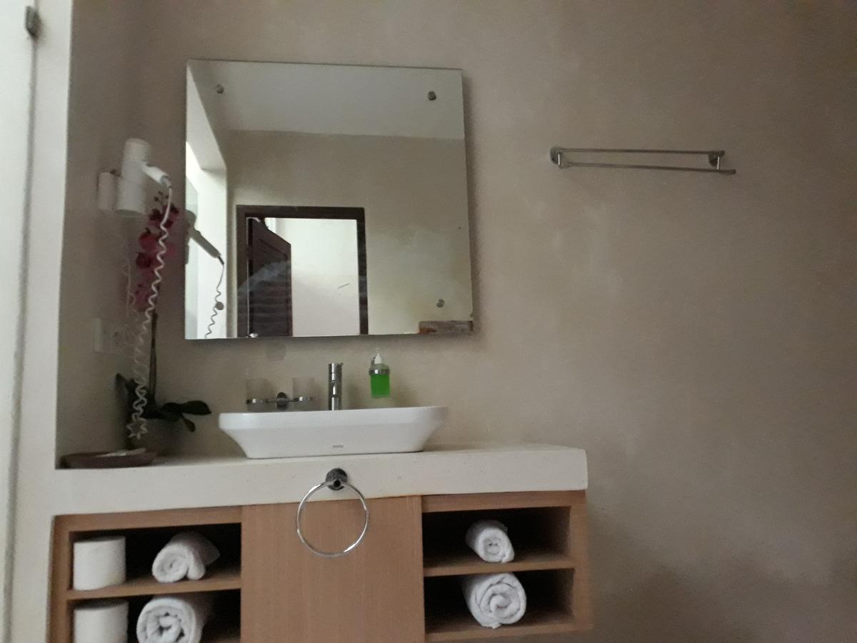 Narvik Villa Lombok Esterno foto