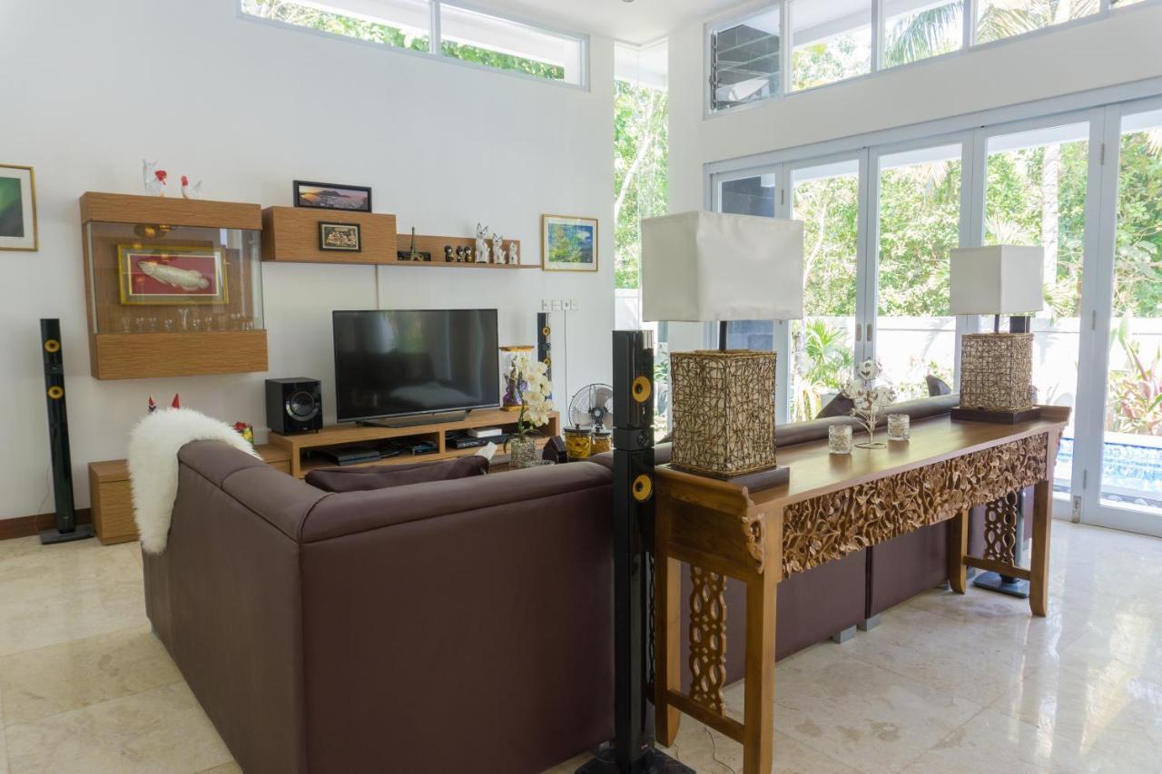 Narvik Villa Lombok Esterno foto